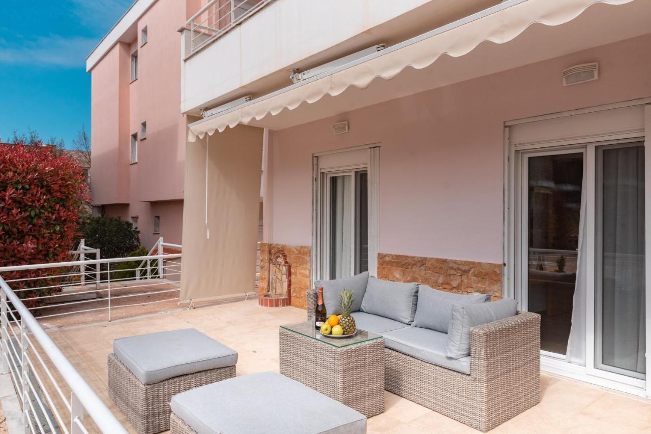 Valentinos Apartments Kallithea  Exteriör bild